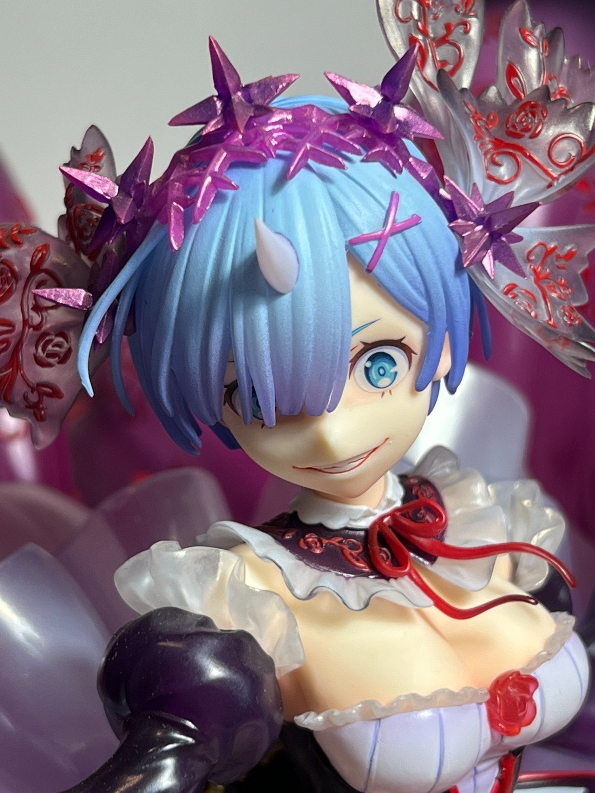 ฟิกเกอร์ Demon Rem Crystal Dress Ver. Re:Zero มือ 2 รูปที่ 2