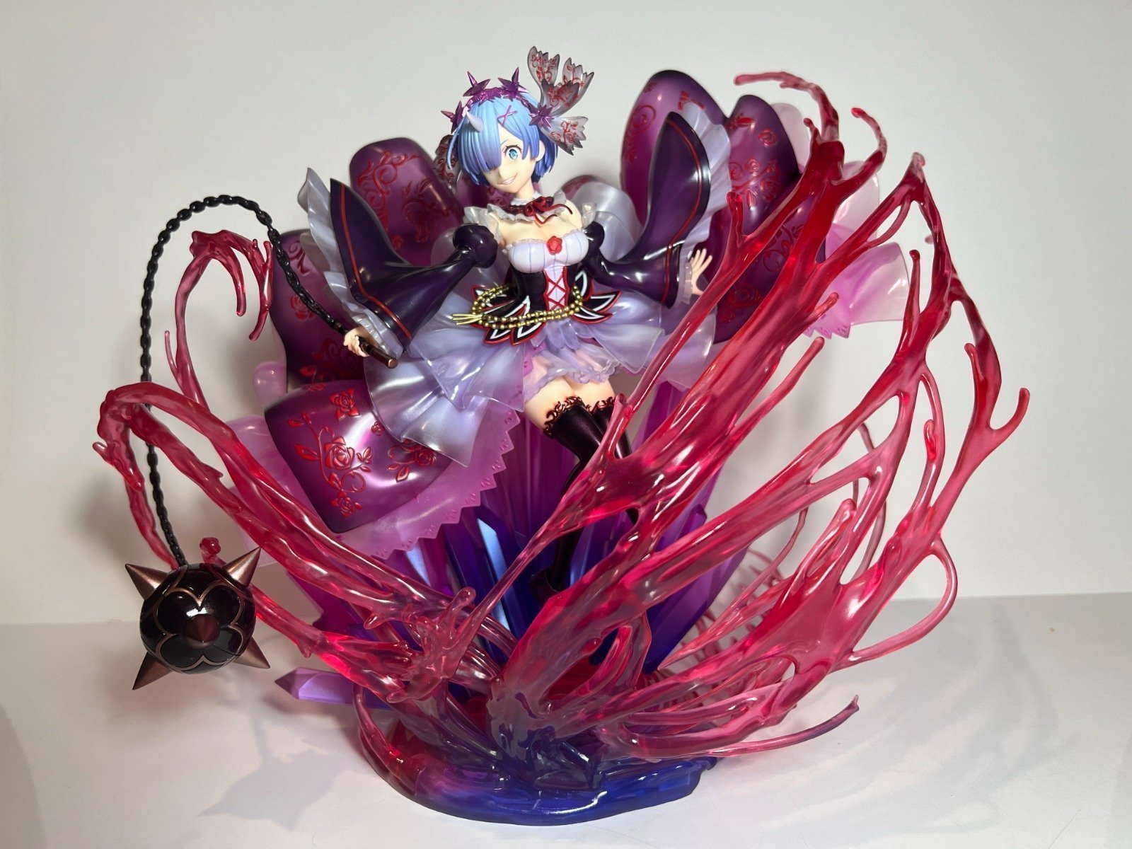ฟิกเกอร์ Demon Rem Crystal Dress Ver. Re:Zero มือ 2 รูปที่ 3